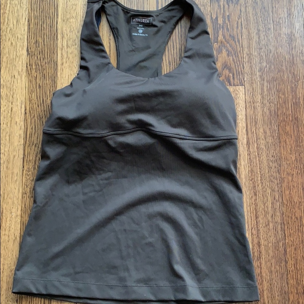 Athleta brown workout top, never worn, 34C, M
